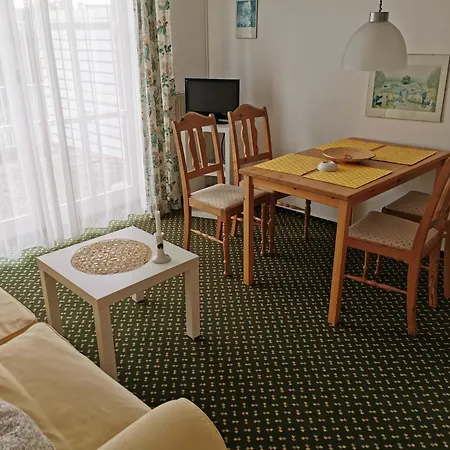 Rosa Canina, W7 Apartmán Kellenhusen